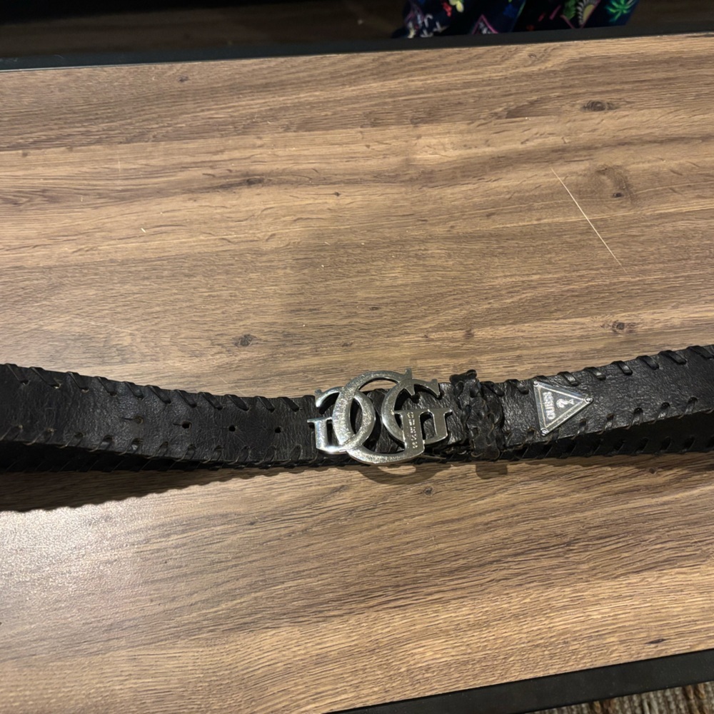 GUESS Vintage Leather Belt Black Silver Logo Buckle Y2K Grunge Streetwear Size L - Picture 3 of 12